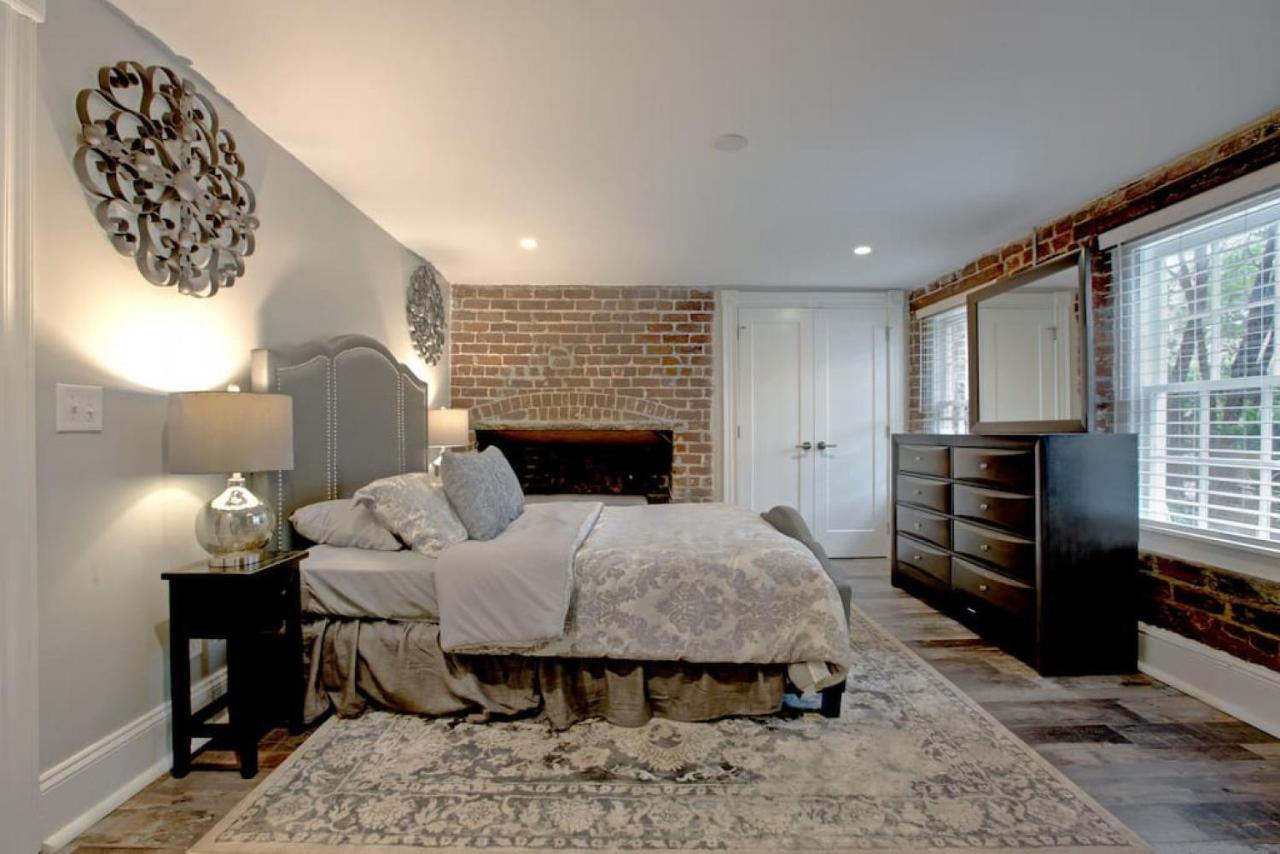 Restored Historic Home 5 Bedroom 4 And A Half Bath Savannah Exterior photo
